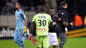 Rmc sport annonce ce vendredi que cheikh ndoye est à l'essai à l'en avant guingamp. Guingamp Officialise Le Recrutement De Placide Eurosport