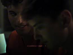 Esa carita Jairo 👀 #LaAcademia #primevideo #seriesdetiktok  #jairolaacademia #adrianlaacademia #adrianyjairo #jairoyadrian