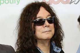 Wolfgang Van Halen Posts New Tribute to Eddie Van Halen