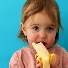 A little green? Bright yellow? A little brown? What is the best time to eat  a banana? I go for a bit of brown., Nick, That Morning Life
