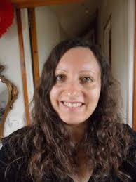 Sneaky Links Show with Host Chloe