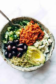 When the oil is hot add in the minced shallot and garlic and sauté for about 2 minutes. Fjxom Fxlufjsm