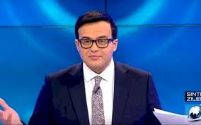 Ulterior, cand am ajuns in redactie, am vazut stirea ca. Mihai Gadea Si A Èocat Publicul Èi A LÄsat BarbÄ Èi E De Nerecunoscut Cum A ApÄrut La Antena 3