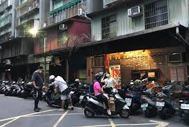 重要 熱門 因應雙北地區新冠肺炎疫情三級警戒，本校實施線上彈性教學/學習期間，師生皆不必到校實體上課。 重要 熱門 因應嚴重特殊傳染性肺炎疫情警戒標準提升，敬請全校師生配合入口管制及體溫量測，謝謝! Qohvhhteexbl3m