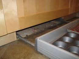 Ikea Kitchen Toekick Drawer 3 Steps Ikea Kuchenideen Kuchenschrank Umgestalten Ikea Spielkuche