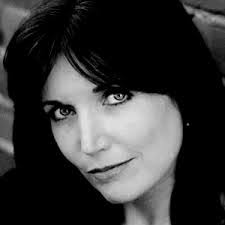 Jennifer Ekman's Instagram, Twitter & Facebook