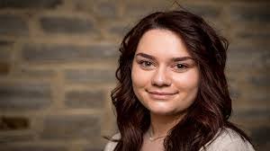 Joanna Willard's Instagram, Twitter & Facebook