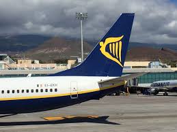 Find the cheapest flight to gatwick and book your ticket at the best price! Ryanair Continues To Expand In Sweden With A New Base And Some 20 New Routes At Stockholm Arlanda Airport Aviation24 Be
