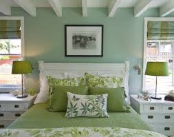 Decoracion de cuartos pequeños para parejas. 10 Dormitorios De Pareja Decorados En Verde Y Blanco Relajantes