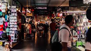 Bugis Street, Singapore: What To Eat, Where To Shop, And When To Visit
