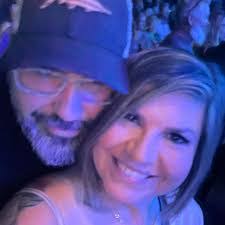 Nick Sampson's Instagram, Twitter & Facebook