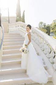 7 Reasons Why Buying A Used Wedding Dress Is Better Than Buying New In 2020 Wedding Dress Resale Wedding Dresses Dress Code Wedding