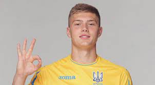 Дважды он мог оказаться в клубах статуснее. Franciya Ukraina V Otbore Na Chm 2022 Dobvik Iz Dnepra 1 Ne Poletel Na Match Telekanal Futbol