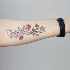 100 Tatuajes Con Nombres E Iniciales De Hijos Busca El Nombre Del Tuyo Lo Mejor De 2022