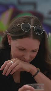 À voir ce soir! Mélanie fait des découvertes très intrigantes sur le CV de  Rachel Graton. 😅 ⎯⎯⎯⎯⎯⎯⎯⎯⎯⎯ Sucré Salé ☀️ Lundi au vendredi, 18h30