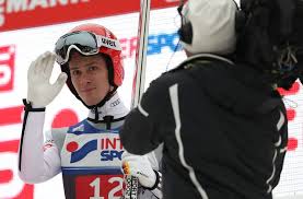 Nach einem sturz auf einem parkplatz muss der weltmeister beim weltcup in val di fiemme … Das Deutsche Team Karl Geiger Markus Eisenbichler Andreas Wellinger Und Richard Freitag Stuttgarter Nachrichten