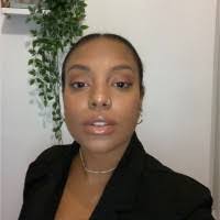 Courtney Sheffield's Instagram, Twitter & Facebook