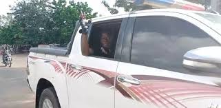 Frontline yoruba nation campaigner, sunday adeyemo aka sunday igboho, has been heavily criticised and blamed for his recent arrest by security agents in cotonou, benin republic. Sunday Igboho Storms Igangan Over Killings And Attacks