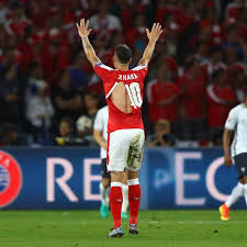 Xherdan shaqiri, 29, from switzerland liverpool fc, since 2018 right winger market value: Trikot Gate Bei Der Schweiz Xherdan Shaqiri Spottet Uber Puma