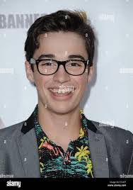 Joey Bragg's Instagram, Twitter & Facebook