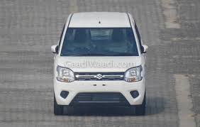 7 inch touchscreen entertainment with android auto, steering mounted voice command. 2019 Maruti Wagon R 1 2l Zxi To Get Segment First Features Launch Today