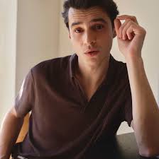 RAMSEY 2024-25 İlkbahar-Yaz Koleksiyonunu Keşfedin.