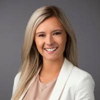 100+ profilů „Sheber“