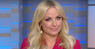 Monique Wright's Instagram, Twitter & Facebook