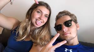 blake hutchings (@blakeitha_)