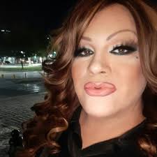 Elisa Williams El Show