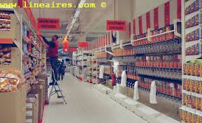 Check spelling or type a new query. Auchan Invente Un Nouveau Metier Employe Commercial La Distribution Lineaires