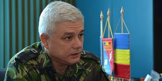Pentru că, în primul rând, eu venisem cu preconcepţia că ce e mai nasol în armată, sunt veteranii. VizitÄ La Scoala De AplicaÅ£ie Pentru UnitÄÅ£i De LuptÄ Mihai Viteazul Din Pitesti Ministerul ApÄrÄrii NaÈionale Revista ForÈelor Terestre