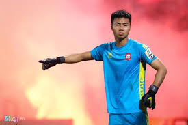 Theo dân mạng, lưu diệc phi gặp vấn đề trong kiểm soát cân nặng. VÄƒn Háº­u VÄƒn Toáº£n Va Team Chan Dai Cá»§a U22 Viá»‡t Nam