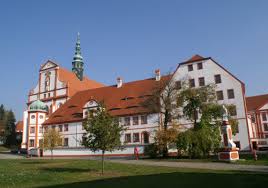 3km, bis zum zittauer gebirge fahren sie mit dem auto ca. Hotel Im Naturpark Zittauer Gebirge Oybin Jonsdorf Waltersdorf Hotel Am See