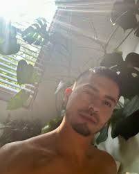 I'm still alive just to show