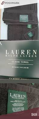New white bath towel, i have a pair if you want. Ralph Lauren Bath Towel Set Black New Ralph Lauren 3 Pc Set Black 100 Cotton 1 Bath 2 Hand Towel Rare Color To Fi Towel Set Bath Towel Sets Classic Towels