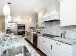 modern white kitchen backsplash ideas