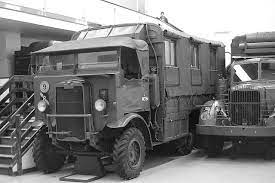 Panzerserra Bunker- Military Scale Models in 1/35 scale: Leyland Retriever  - Gantry version - 6x4 British lorry - 3 ton - case report
