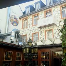 67, frankfurt, hessen, or write a review. Zum Gemalten Haus Sachsenhausen Nord Schweizer Str 67