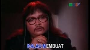 Lagunya terdiri dari band peterpan, sheila on 7, armada, dewa 19, melly goeslaw, nidji, iwan fals dan masih banyak lagi. Chord Kunci Gitar Lirik Lagu Dosa Kau Anggap Madu Jhonny Iskandar Percuma Saja Ku Sayang Tribun Padang