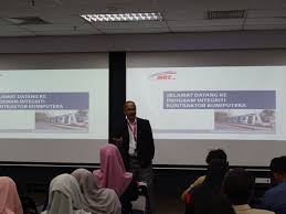 Mrt sebagai jenama perkhidmatan akan dijalankan ke atas semua aset milik mrt corp, yang terdiri daripada kereta api, stesen, bas, depot dan bangunan.1. Bumiputera Contractor Integrity Awareness Mrt Corp