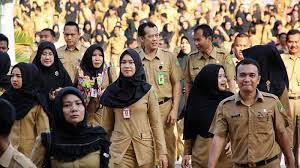 Sidak dilakukan untuk meninjau aparatur sipil negara (asn) atau pegawai negeri sipil (pns) yang tidak masuk setelah libur lebaran 2019. Pns Dki Jakarta Diimbau Tak Ke Luar Kota Saat Libur Panjang Okezone Economy