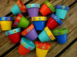Terracotta flower pots seem to be abundant and fairly inexpensive in the dollar store. Painted Flower Pots Set Of 25 Small Flower Pots Kids Etsy Clay Flower Pots Small Flower Pots Painted Flower Pots