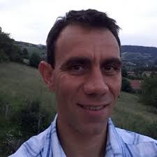 Mon frère NICOLAS CORONA et moi-même ainsi que notre futur associé…