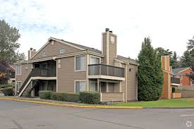 We can help you find the one that is near all the essential places, such as stores, parks, schools and even your job, at the price that suits your budget. 3 Bedroom Low Income Apartments For Rent In Kent Wa Apartments Com