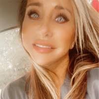 20+ "Donna Guillory" profiles