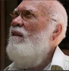 Se ak anpil respè nou koube nou byen ba pou salye depa Jean-Pierre Basilic  Dantor Franck Étienne d'Argent (Frankétienne) yon mapou nan literati ak  atizay ayisyen an. Li te enspire anpil moun