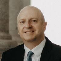 Tom Andor's Instagram, Twitter & Facebook