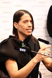 Veja mais ideias sobre arte sequencial il suono del tango di jorge gonzález | tacchi solitari. Jorge Gonzalez Mit Funf Jahren Wusste Ich Schon Dass Ich Schwul Bin Queerpride