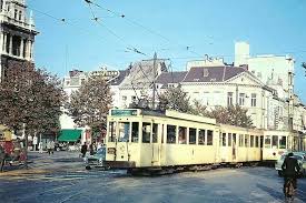 Neben dem yachthafen im ehemaligen fischereihafen gehört eine seebrücke zu den sehenswürdigkeiten. 40 Aan Het Atheneum Antwerpen Openbaar Vervoer Vervoer